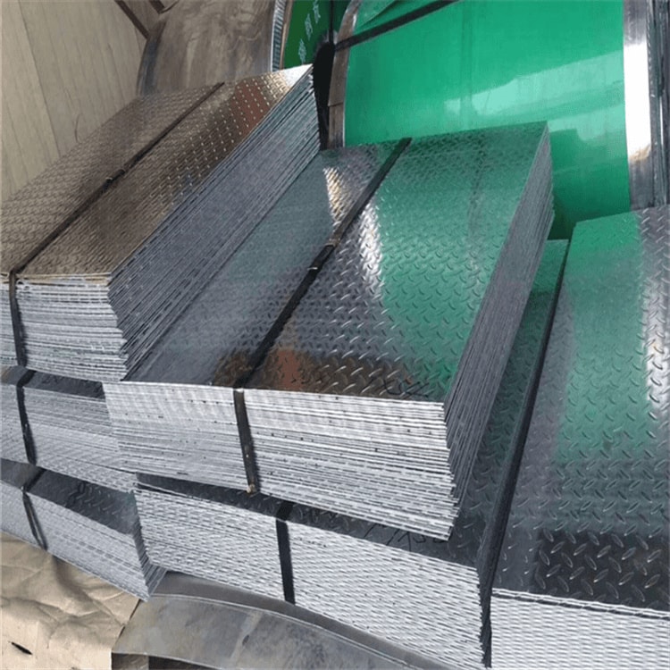 镀锌花纹板